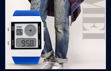 Unisexeilschritt-analog-digitale Uhr-Doppelzeit mit 5 Farbhintergrundbeleuchtung