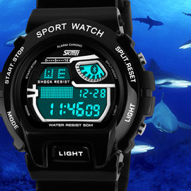Multifunktions-Digital Armbanduhr LCD mit PU-Bügel-Nickel geben frei