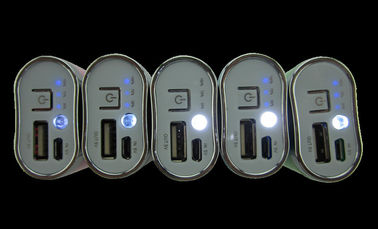 Zylinder 4400mah wieder aufladbare tragbare Energie-Bank USBs für Samsungs-Galaxie-Anmerkung