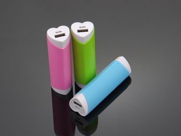 Tragbare Energie-Bank Herz-Form-Lippenstift USBs für Iphone/IPod, bunt