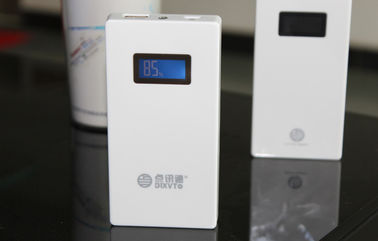 Portable externer Batteriesatz der ultra dünnen LCD-Energie-Bank für intelligentes Telefon und Digitalkamera