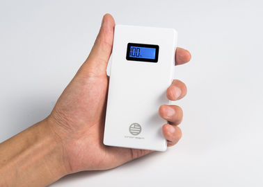 Dauerhafte 5000mAh fasten aufladende kleine Energie-Bank mit LCD-Anzeige für Tablette PC, PDA