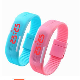 Der Männer/der Frauen Armbanduhr-rotes Licht-Sport Digital die PU-Band-LED Digital