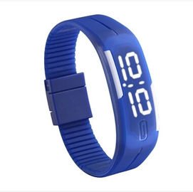 Wasser-beständiges weißes Gummilicht führte Digital-Armbanduhr für Mann im Schwarzen, blau
