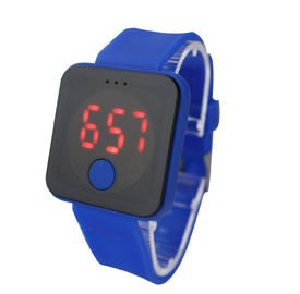 Kundenspezifische bunte Armbanduhr LED Digital mit weichem Bügel, Lithium-Batterie