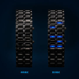 Kundenspezifische Metallband-Uhr-Eisen-Samurai-blaue geführte Armband-Uhr für Männer