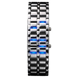 Kundenspezifische Metallband-Uhr-Eisen-Samurai-blaue geführte Armband-Uhr für Männer
