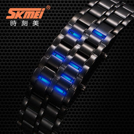 Kundenspezifische Metallband-Uhr-Eisen-Samurai-blaue geführte Armband-Uhr für Männer