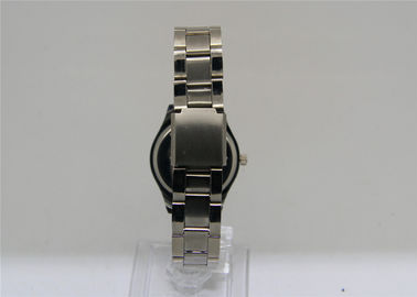 Klassische Metallarmbanduhr-Wasser-beständige analoge Uhr für Dame
