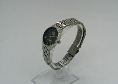 Analoge Zeit-Anzeigen-Geschäfts-Armbanduhr