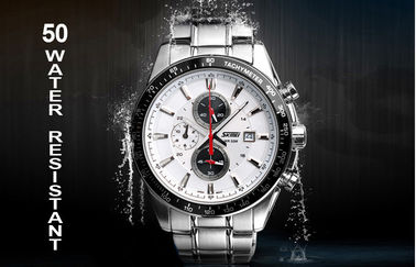 Kundengebundene Kalender-Armbanduhr der Edelstahl-Quarz-Uhr-5 ATM
