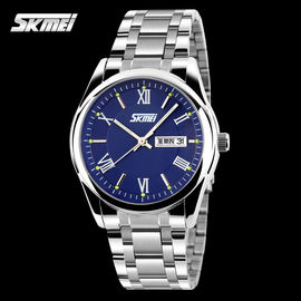 Silberne Edelstahl-Quarz-Uhr-Japan-Bewegung, die Armbanduhr der Männer